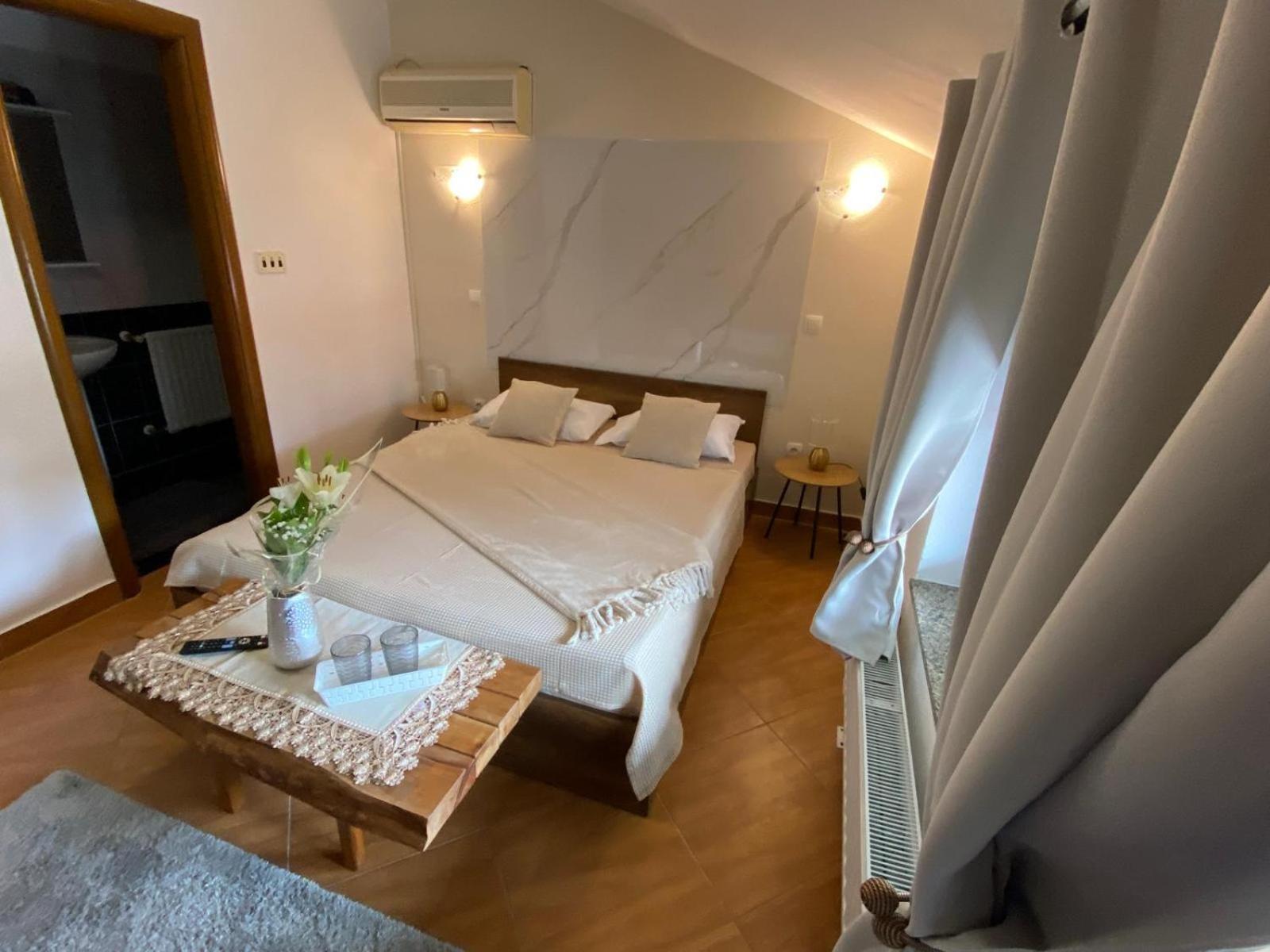 Hostel Mornar Velika Kladusa Exterior photo